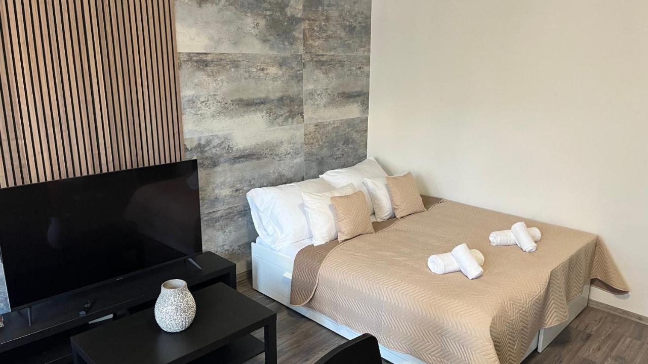 Downtown Boutique Apartments Ліберець Екстер'єр фото