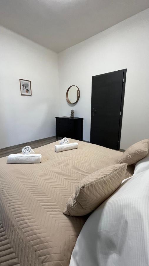 Downtown Boutique Apartments Ліберець Екстер'єр фото